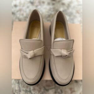 Alexandre Birman Clarita Chunky Loafer in fog